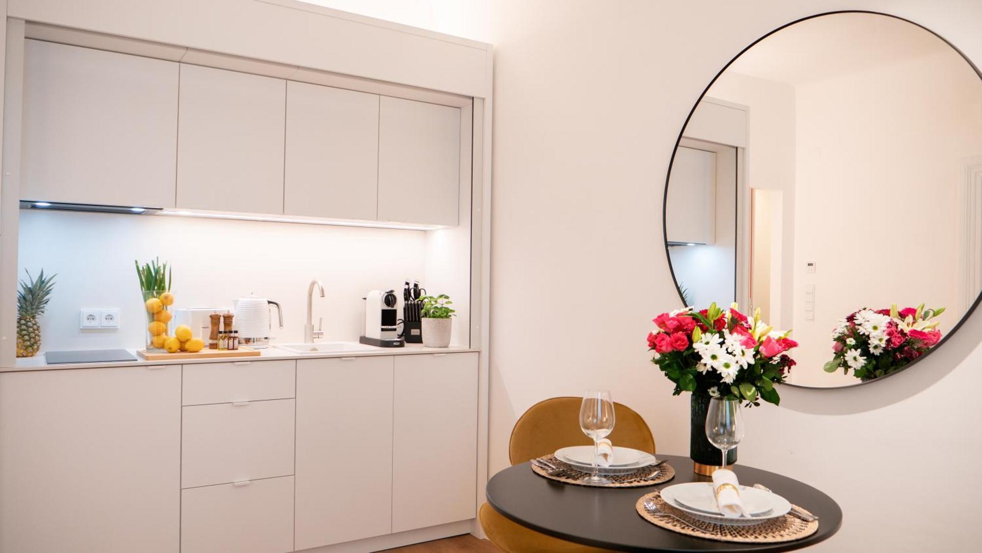 Smile Apartments Im Stadtzentrum 크렘스안더다노 외부 사진